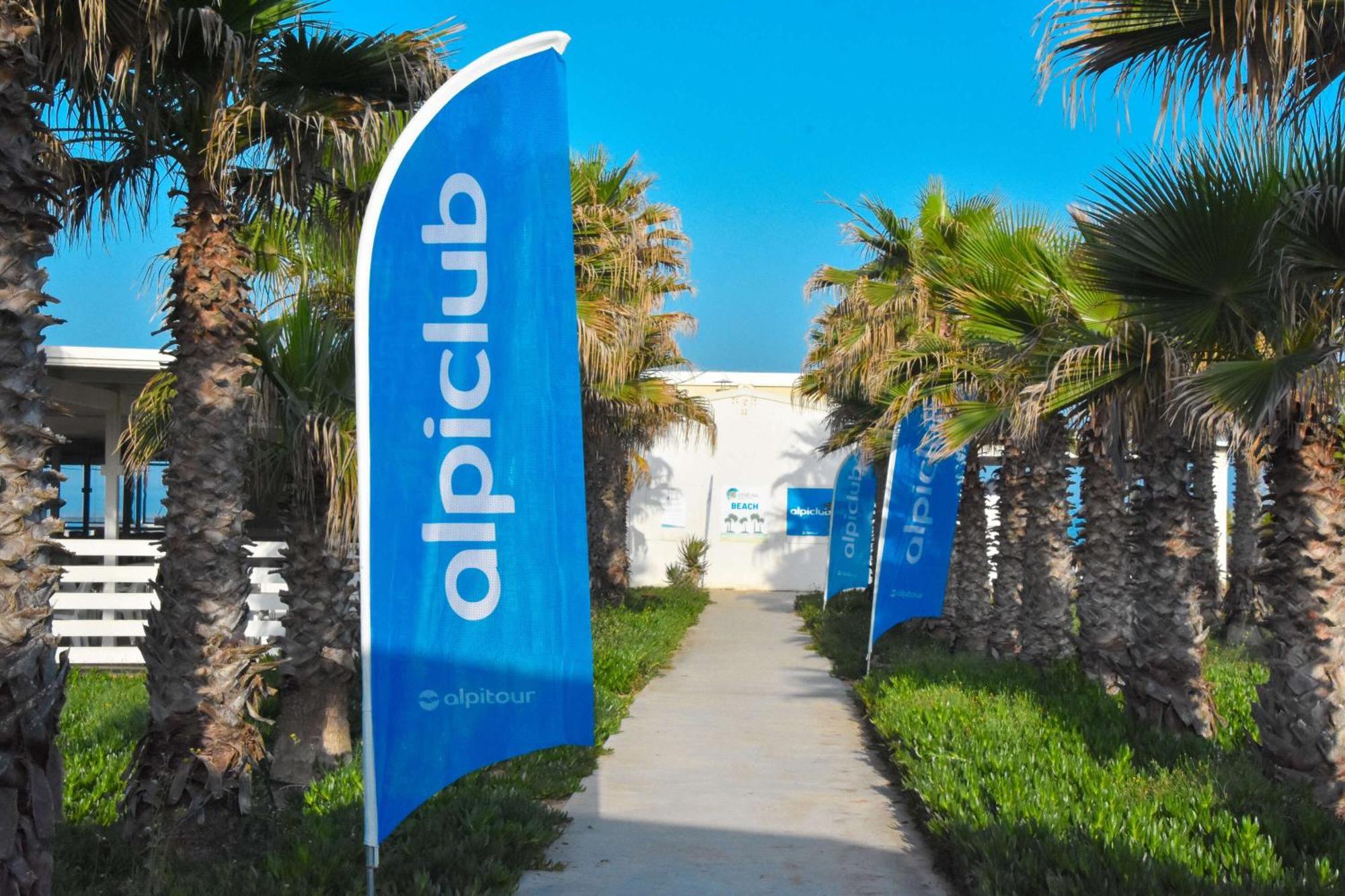 I Giardini Di Athena- Athena Resort Scoglitti Bagian luar foto